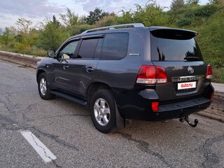 2011 Toyota Land Cruiser 200 Series, серый, 2870000 рублей, вид 4