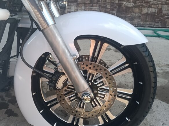 2007 Harley-Davidson Electra Glide, белый, 1100000 рублей - вид 7