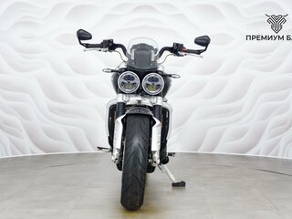 2020 Triumph Rocket III, чёрный, 1927000 рублей, вид 4
