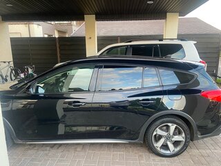 2020 Ford Focus Active IV, чёрный, 1890000 рублей, вид 4