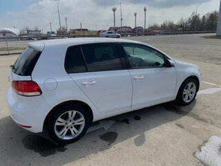 2011 Volkswagen Golf VI, белый, 670000 рублей, вид 4