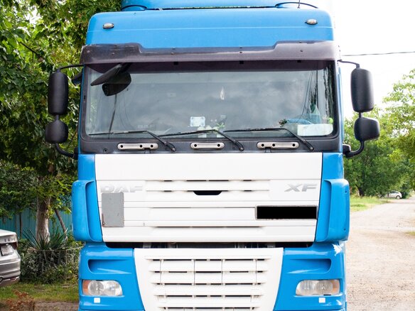 2008 DAF XF 105, синий, 6500000 рублей - вид 3