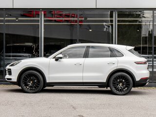 2020 Porsche Cayenne III, белый, 5887000 рублей, вид 2