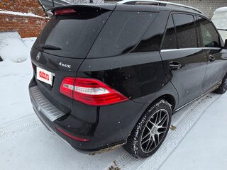 2015 Mercedes-Benz M-Класс 400 III (W166), чёрный, 2600000 рублей, вид 4