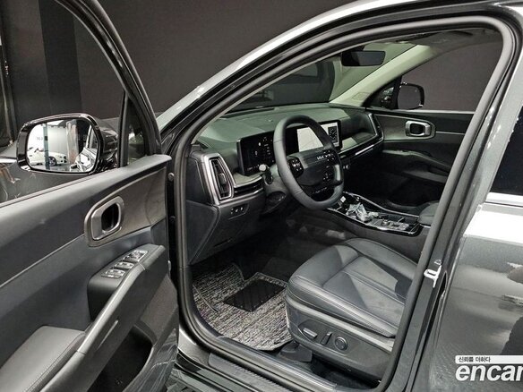 2026 Kia Sorento IV Рестайлинг, серый, 5994000 рублей - вид 4