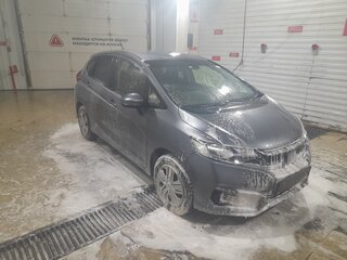 2019 Honda Fit III Рестайлинг, серый, 1500000 рублей, вид 5