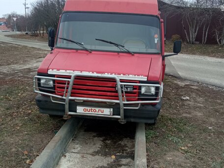 1991 DAF 400 Series, красный, 250000 рублей, вид 3