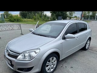 2009 Opel Astra H Рестайлинг, серебристый, 477000 рублей, вид 1