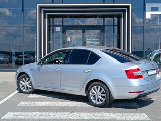 2019 Skoda Octavia III (A7) Рестайлинг, серебристый, 2045000 рублей, вид 2