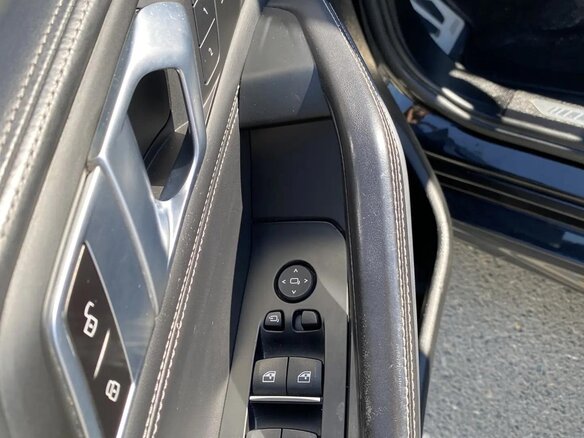 2020 BMW X6 M50d III (G06), чёрный - вид 10