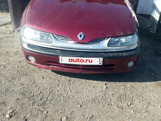 2000 Renault Laguna I, красный, 140000 рублей, вид 1