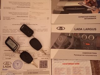 2017 Lada (ВАЗ) Largus Cross I, белый, 900000 рублей, вид 5