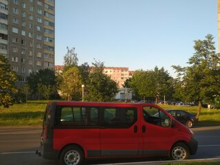 2005 Renault Trafic II, красный, 1256450 рублей, вид 2