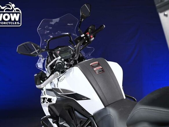 2022 Benelli Tre-K 1130, белый - вид 4