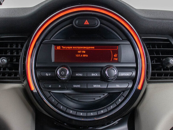 2014 Mini Hatch Cooper III (F55/F56), коричневый - вид 13