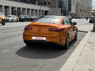 2018 Mercedes-Benz E-Класс 300 V (W213, S213, C238), оранжевый, 3300000 рублей, вид 2