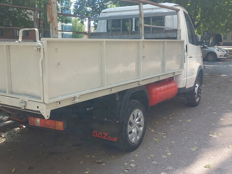 2004 ГАЗ ГАЗель (3302), белый, 487000 рублей, вид 3
