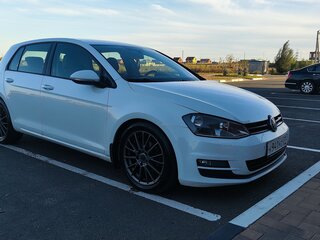 2014 Volkswagen Golf VII, белый, 800000 рублей, вид 5