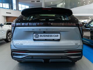 2025 Geely Atlas II, серебристый, 3997651 рублей, вид 5