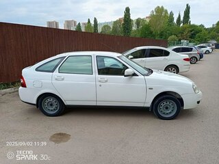 2011 Lada (ВАЗ) Priora I, белый, 460000 рублей, вид 3