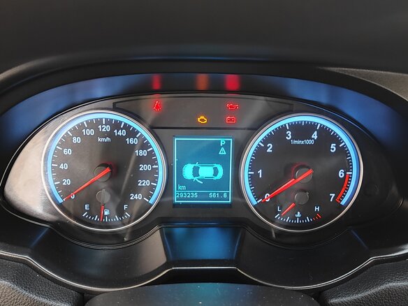 2014 Brilliance V5 I, чёрный, 600000 рублей - вид 3