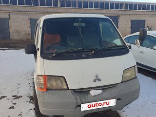 2000 Mitsubishi Delica Van IV, белый, 550000 рублей, вид 1