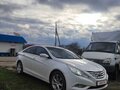 2010 Hyundai Sonata VI (YF), белый, 1180000 рублей - вид 2