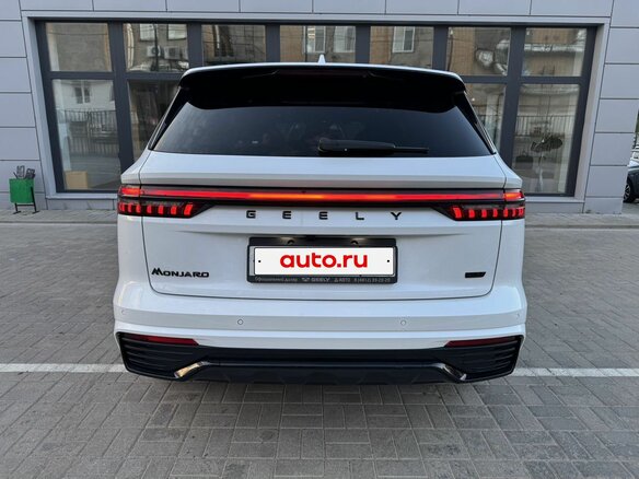 2024 Geely Monjaro I, белый, 3740000 рублей - вид 5