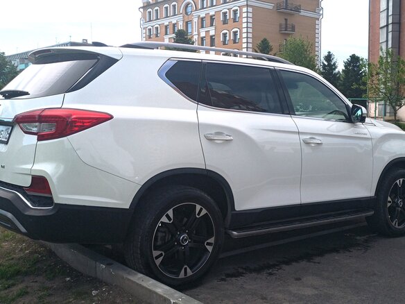 2019 SsangYong Rexton IV, белый, 3500000 рублей - вид 2