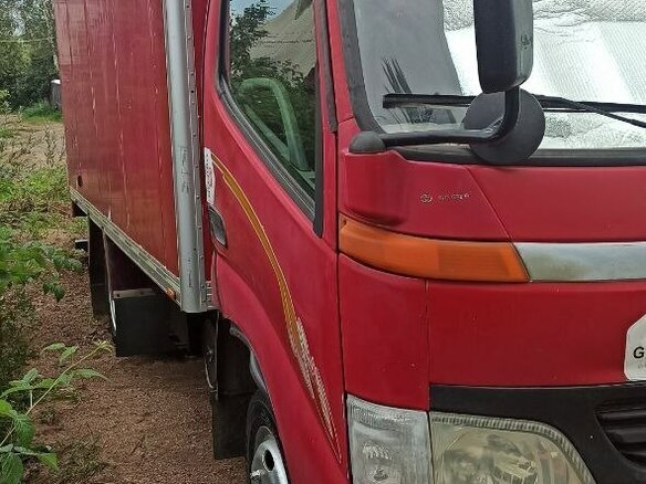 2008 Toyota Dyna, красный, 1800000 рублей - вид 20