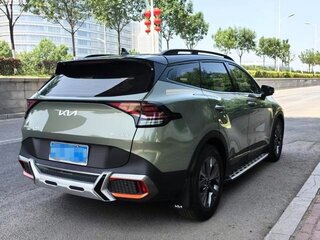 2022 Kia Sportage V, зелёный, 3270000 рублей, вид 4