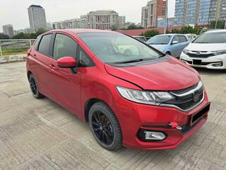 2018 Honda Fit III Рестайлинг, красный, 1120000 рублей, вид 3