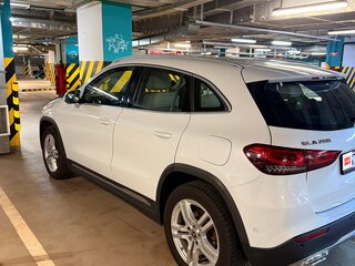 2020 Mercedes-Benz GLA 200 II (H247), белый, 3500000 рублей, вид 5