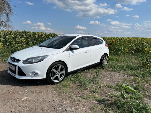 2012 Ford Focus III, белый, 850000 рублей - вид 8