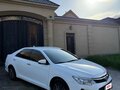 2014 Toyota Camry VII (XV50) Рестайлинг, белый, 1670000 рублей - вид 2