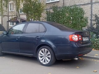 2010 Volkswagen Jetta V, серый, 400000 рублей, вид 4