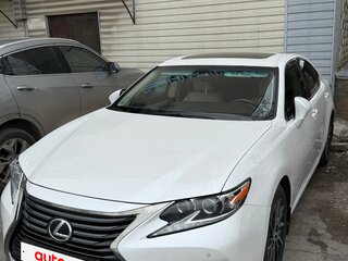 2015 Lexus ES 250 VI Рестайлинг, белый, 3000000 рублей, вид 4