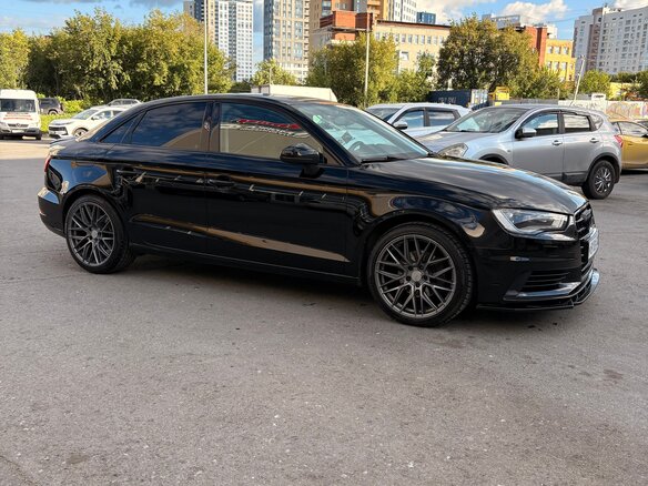 2013 Audi A3 III (8V), чёрный, 1300000 рублей - вид 3