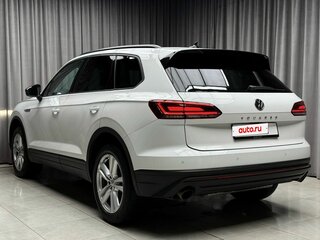 2020 Volkswagen Touareg III, белый, 4239000 рублей, вид 5