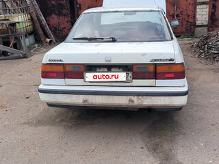 1989 Honda Accord III, белый, 300000 рублей, вид 3