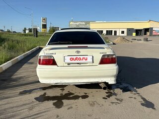1999 Toyota Chaser VI (X100) Рестайлинг, белый, 650000 рублей, вид 4