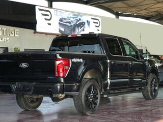 2025 Ford F-150 SuperCrew Lobo XIV Рестайлинг, чёрный, 10590000 рублей, вид 5