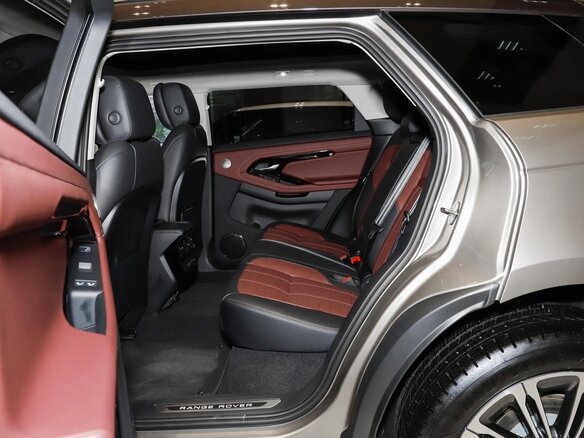 2025 Land Rover Range Rover Evoque II Рестайлинг, бежевый - вид 16