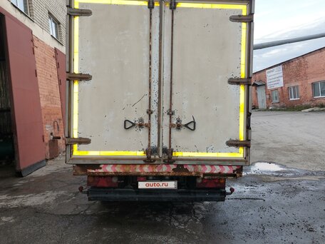 2010 Hino Series 300 (Dutro), белый, 1750000 рублей, вид 4