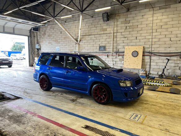 2002 Subaru Forester II, синий, 1000000 рублей