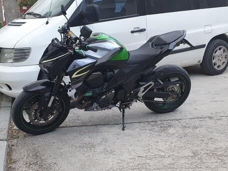 2013 Kawasaki Z 800, зелёный, 550000 рублей, вид 1