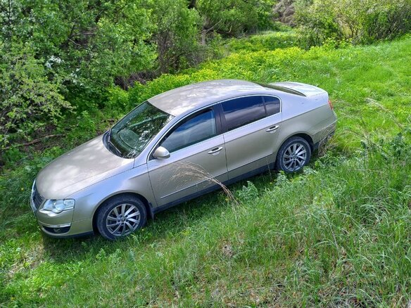 2008 Volkswagen Passat B6, бежевый, 800000 рублей - вид 4