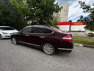 2010 Nissan Teana II (J32), пурпурный, 940000 рублей, вид 5