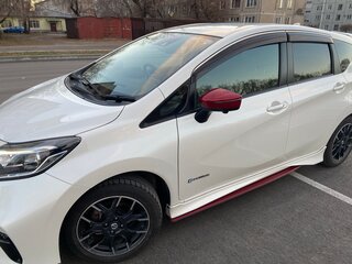 2019 Nissan Note Nismo e-Power II Рестайлинг, белый, 1660000 рублей, вид 4