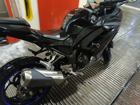 2013 Kawasaki Ninja 300, чёрный, 500000 рублей, вид 2